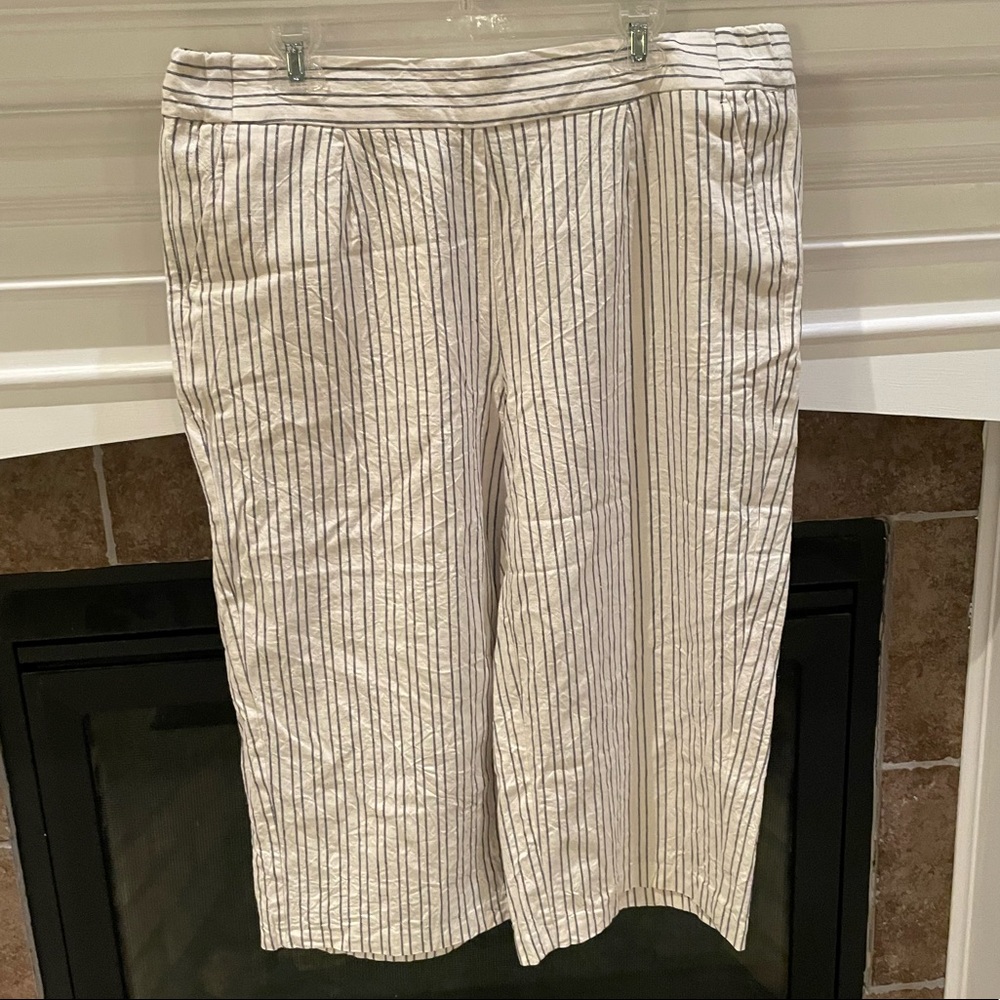 Apt 9 XL wide leg crop Capri cream linen blue pinstripe pull on pants